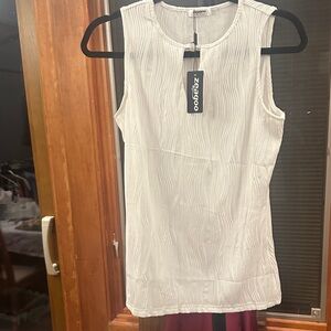 Zeagoo Women's Textured White Sleeveless Blouse